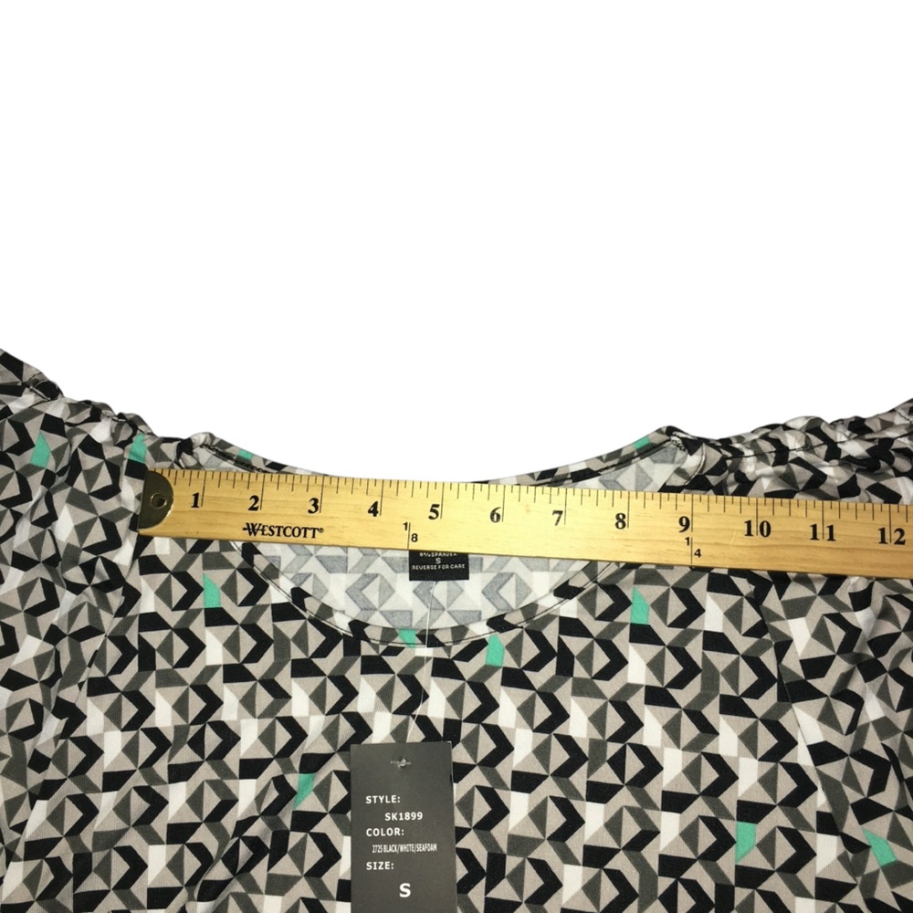 NWT Robert Louis Geometric Multi-Colored Flutter Sleeve Top - Women’s Small - Picture 5 of 12